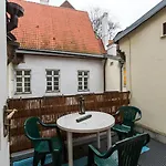 The Knight House * タリン